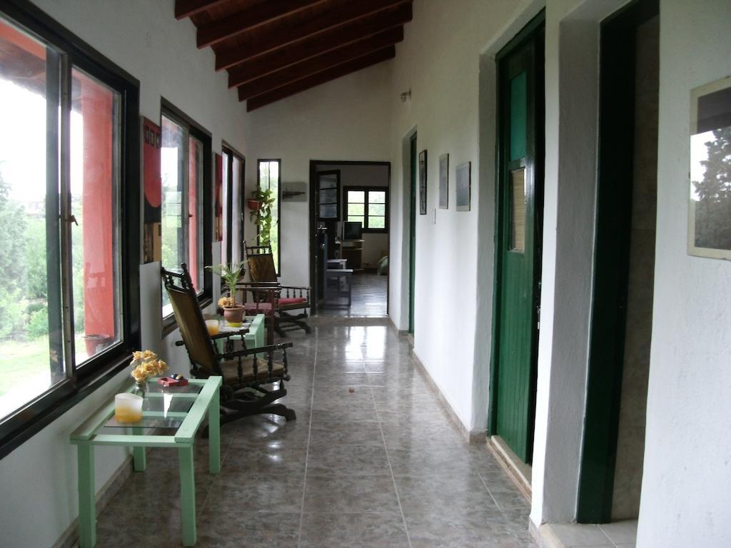 Hostel Aneley ตันตี ภายนอก รูปภาพ