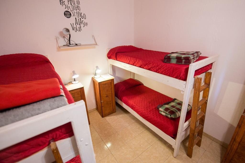 Hostel Aneley ตันตี ภายนอก รูปภาพ