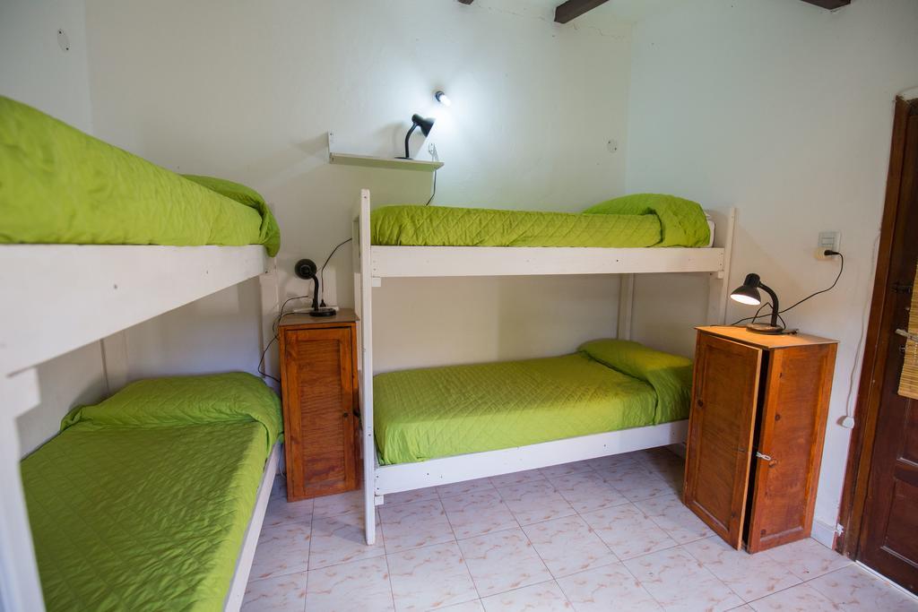 Hostel Aneley ตันตี ภายนอก รูปภาพ
