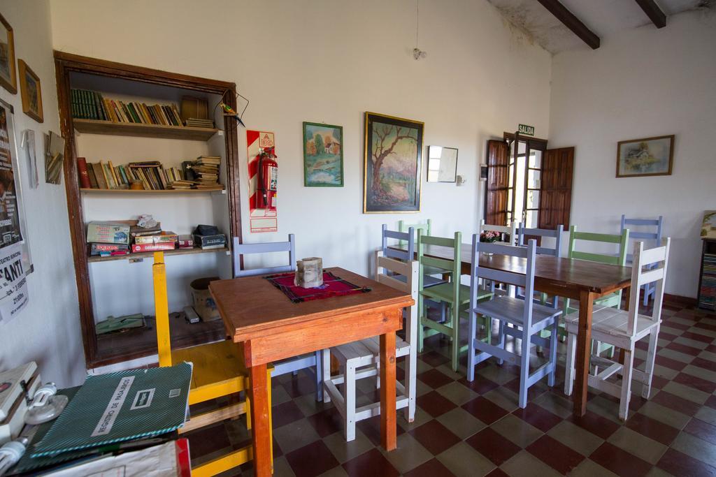 Hostel Aneley ตันตี ภายนอก รูปภาพ