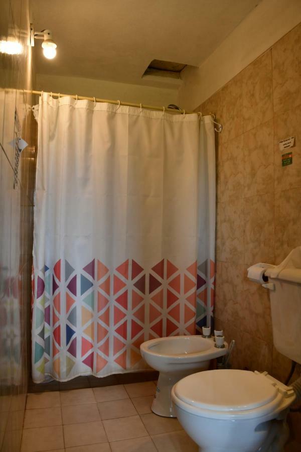 Hostel Aneley ตันตี ภายนอก รูปภาพ